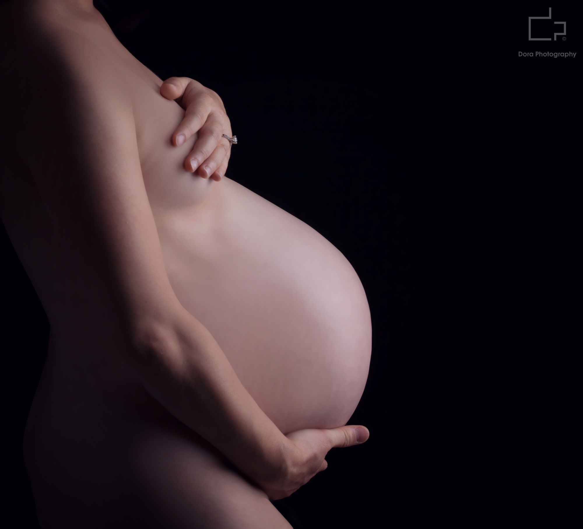 Atlanta Artistic Maternity Photographer